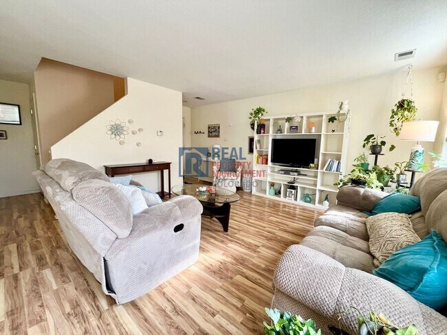 Building Photo - 5443 S Quatar Ct