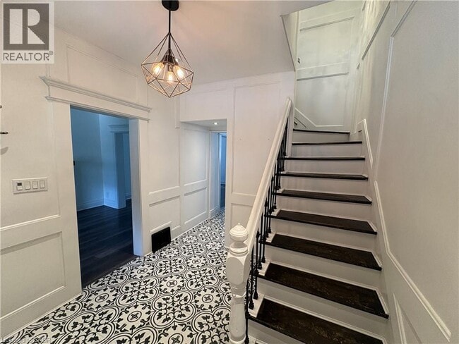 Photo du bâtiment - 137 Avondale St