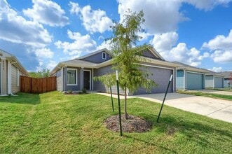 Building Photo - 4117 Equestrian Dr