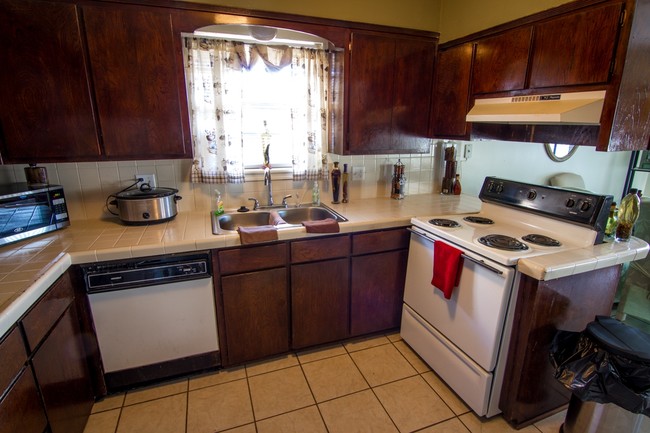 Cocina - College View Apartments