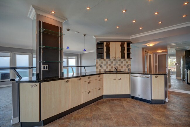 Foto del edificio - 2066 N Ocean Boulevard 7ne