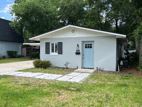 Building Photo - 2302 Elizabeth Ave