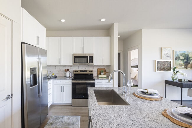 Building Photo - Cypress Terra