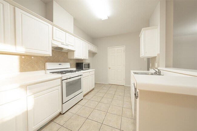 Foto del edificio - 3803 Top Rock Ln