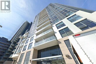 Building Photo - 20 Meadowglen Pl