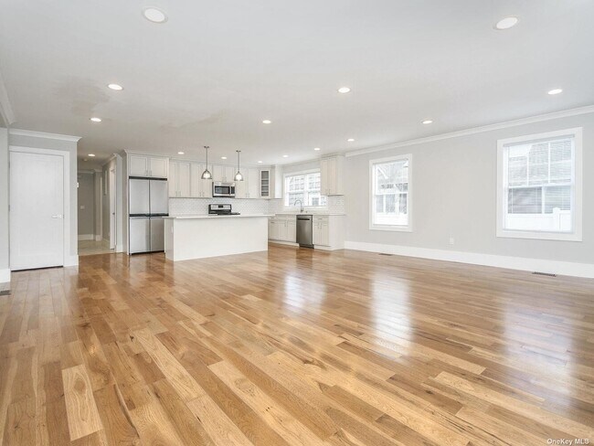 Building Photo - 15 Dunes Ln