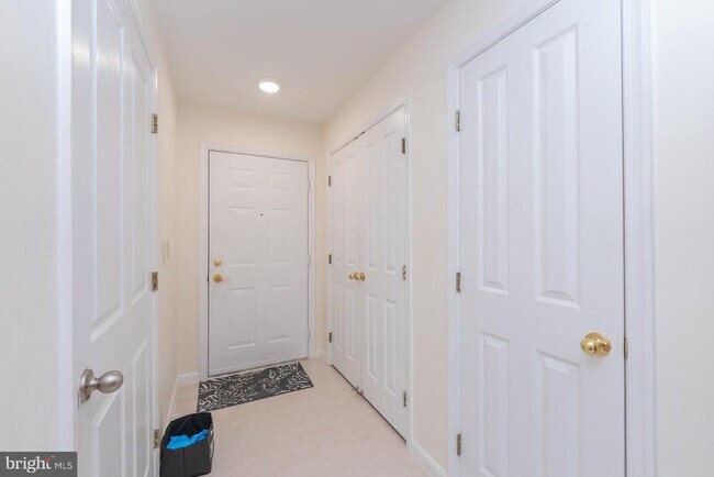 Foto del edificio - 4116 Monument Ct