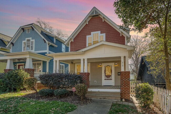 Foto del edificio - AVAILABLE TO SHOW!