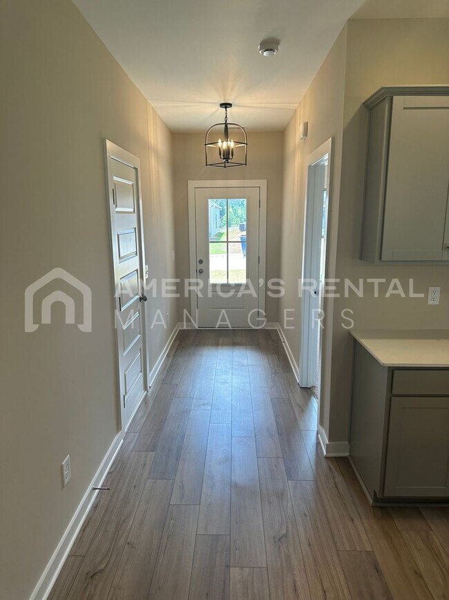 Building Photo - New Construction Home for Rent in Bessemer...