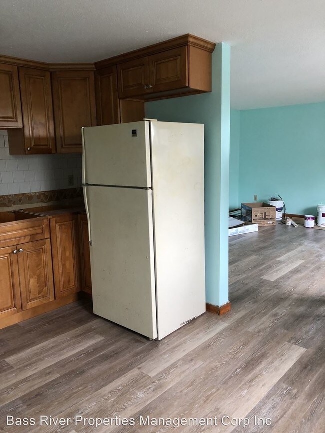 Building Photo - 2 br, 1 bath House - 428 Route 28