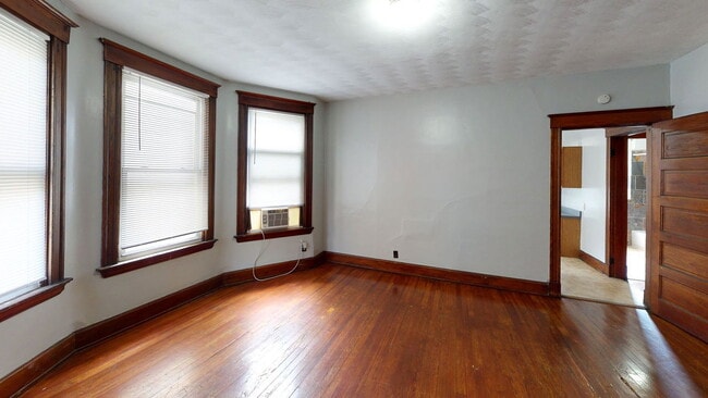 Building Photo - 229 Atkinson St