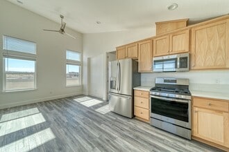 Building Photo - 2209 Tapia Wy