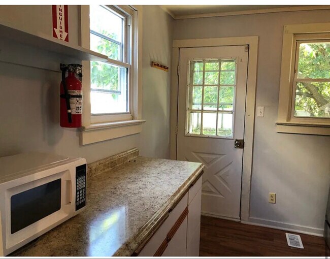 Foto del edificio - 0 W 2nd St