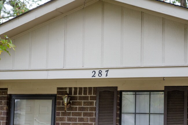 Building Photo - 287 Dorchester Manor Blvd