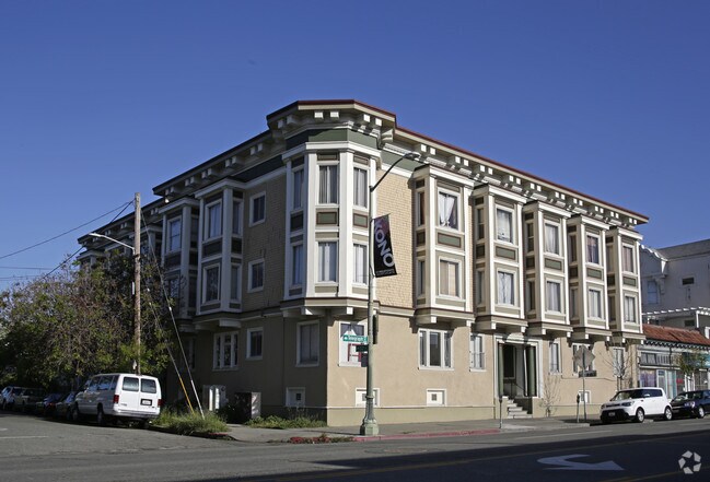 Primary Photo - 3315 Telegraph Ave