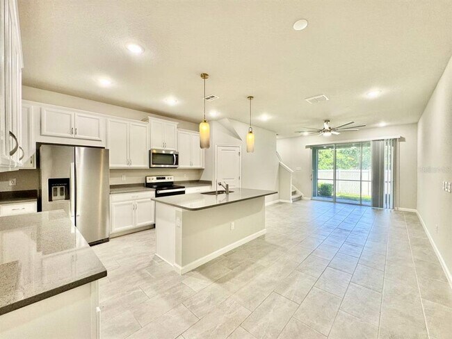 Building Photo - 8509 Primrose Willow Pl