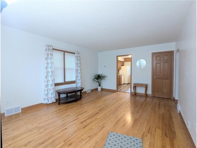 Foto del edificio - 1618 Beech St