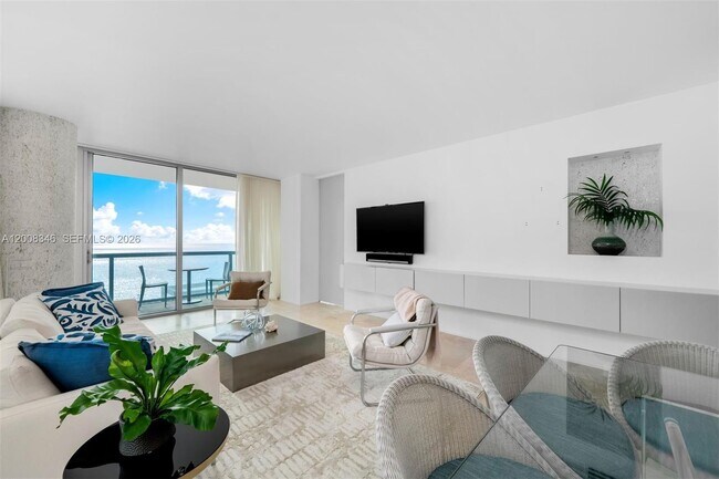 Foto del edificio - 6799 Collins Ave