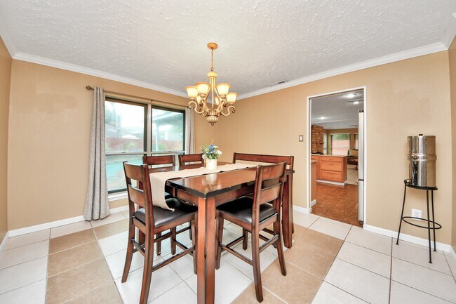 Building Photo - 3310 Little Farms Ct