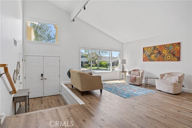 Building Photo - 3861 Fenley Dr