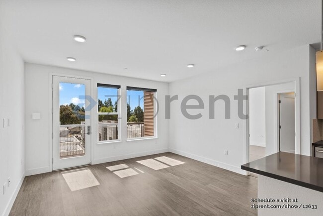 Building Photo - 3768 Capitol Ave