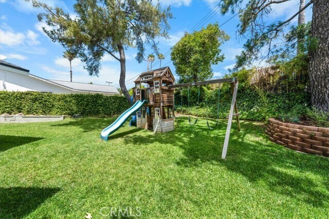 Building Photo - 26111 Hatmor Dr