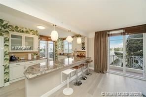 Building Photo - 3 br, 3 bath Condo - 1 Century Ln Apt 400