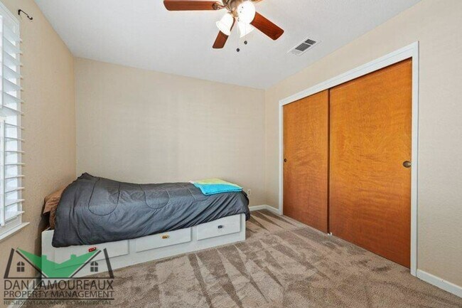 Foto del edificio - 4 br, 3 bath House - 636 Ashley Avenue