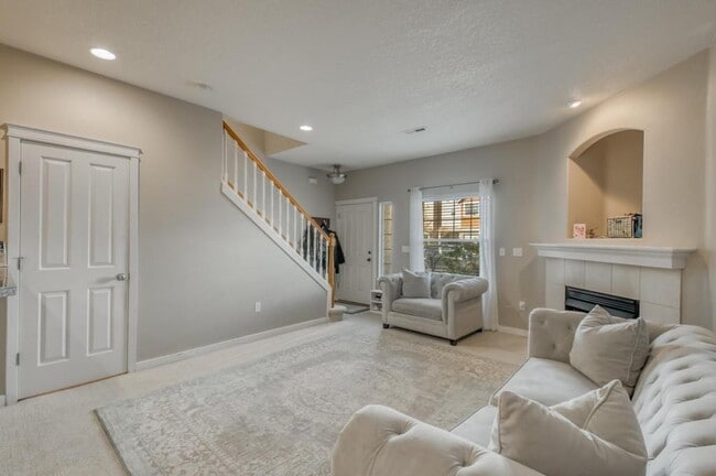 Foto del edificio - 2528 NW 2nd Terrace