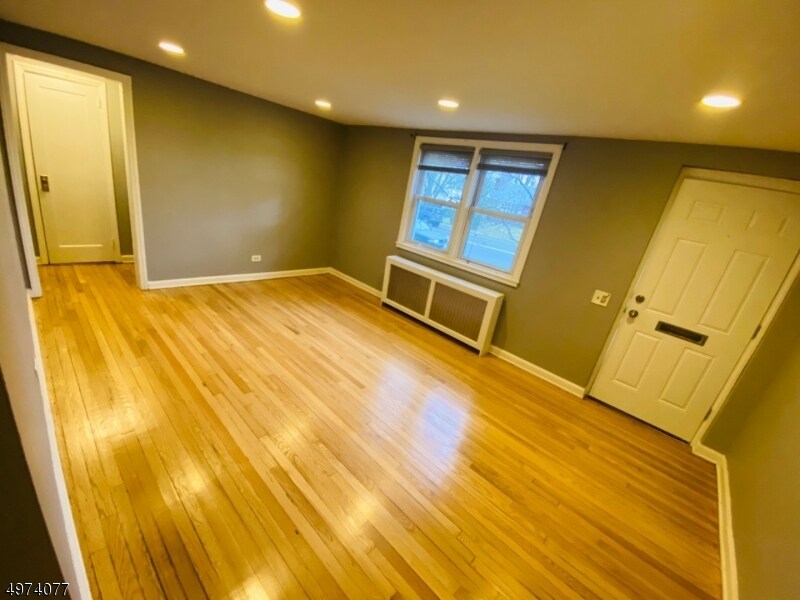 Foto del edificio - 1809 N Wood Ave