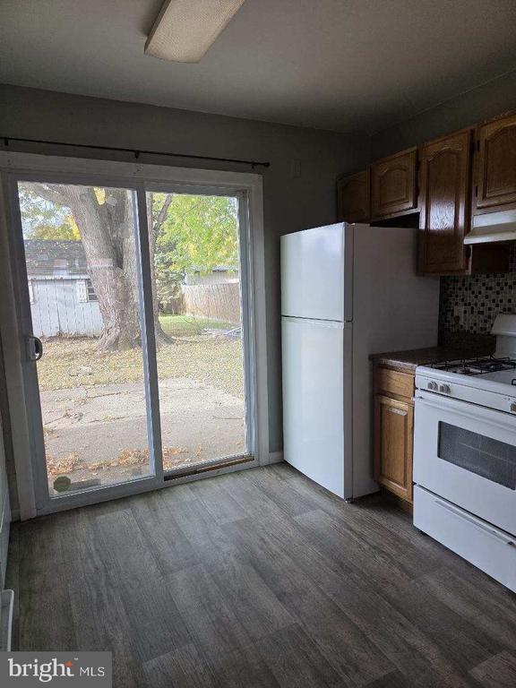 Foto del edificio - 10 Archer Cir