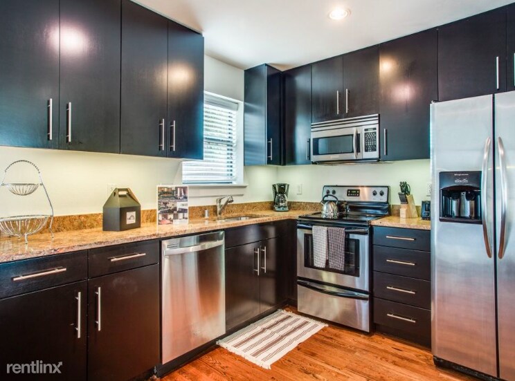 Foto principal - 5836 Birchbrook Dr