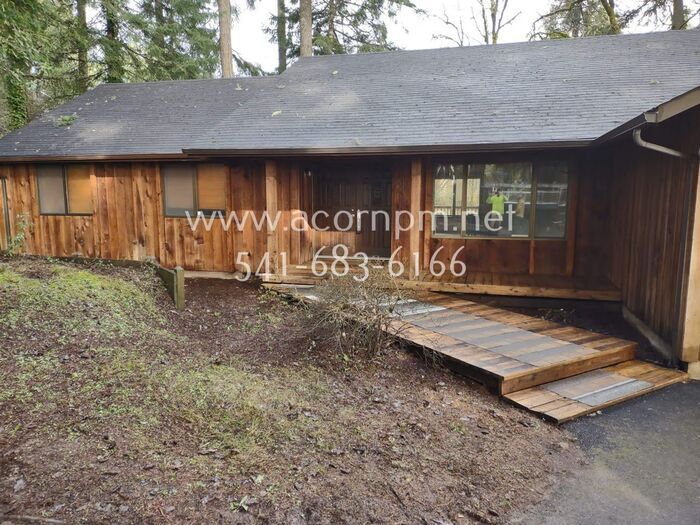 Foto principal - 24799 Bolton Hill Rd