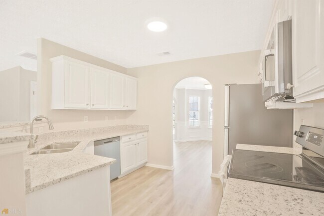 Foto del edificio - 181 Sunflower Meadows Dr