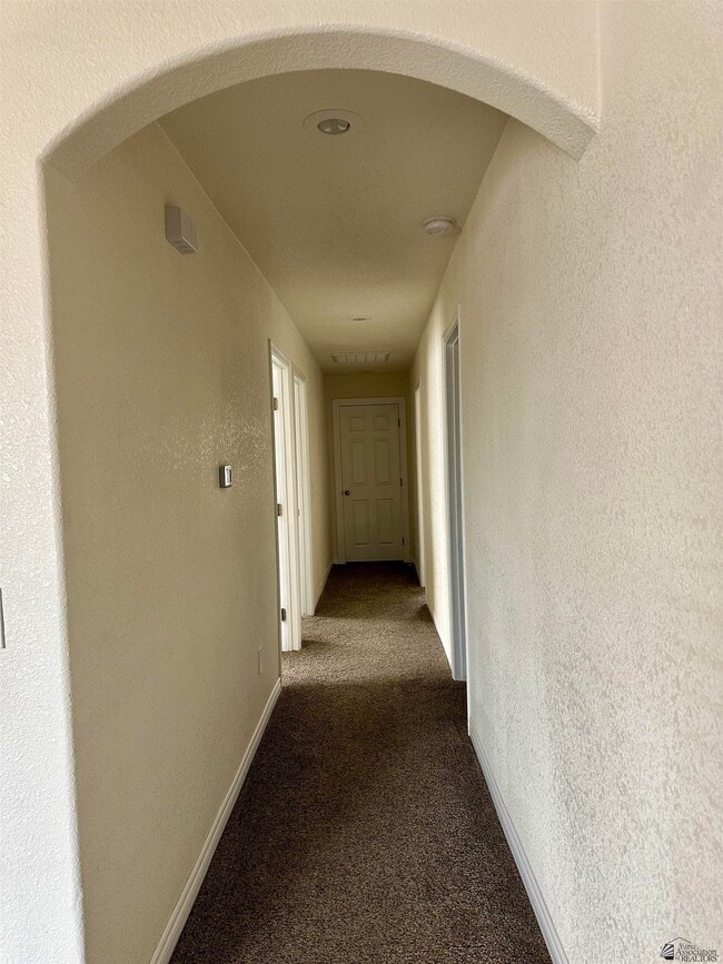 Foto del edificio - 10266 S Tornado Ave