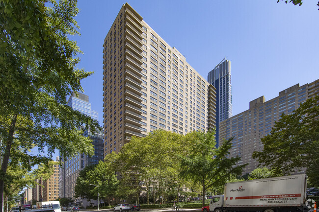 160 W End Ave New York, NY 10023-5601 - Lincoln Towers