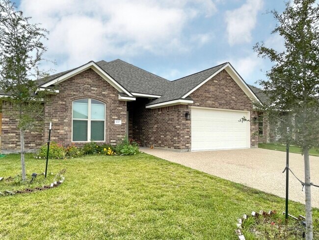 Building Photo - 1017 Dove Chase Ln