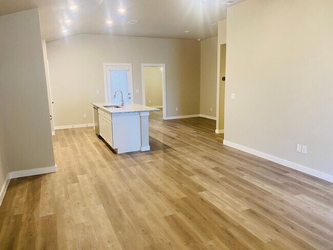 Foto del edificio - 3 bed 2 bath - Cooper ISD