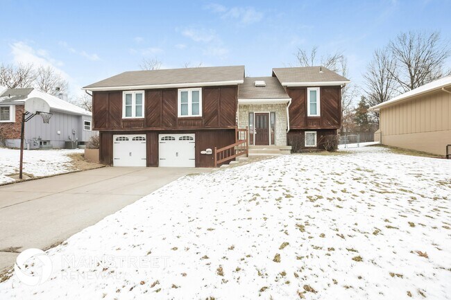 Foto del edificio - 1732 NE Ridgeview Dr