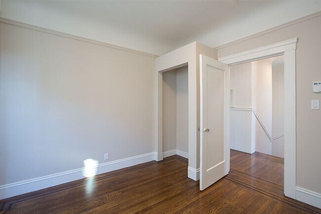 Foto del edificio - Beautiful Newly Remodeled 3BR/2BA with Gre...