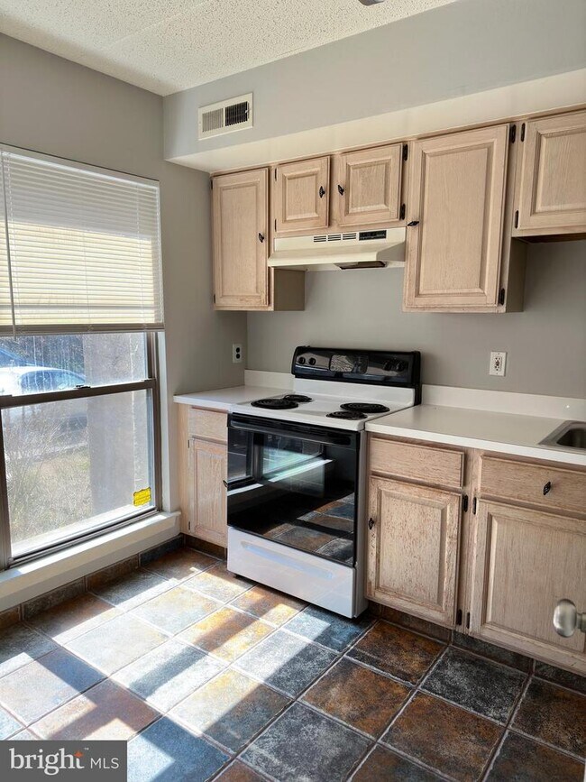 419 Shawmont Ave, Philadelphia, PA 19128 House Rental in Philadelphia