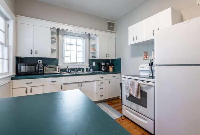 Foto del edificio - Grid House for rent on 5th Street!