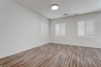 Building Photo - 985 Noah Valley St