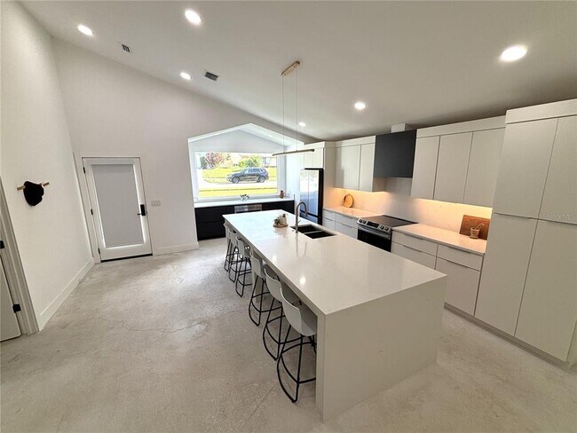 Foto del edificio - 268 Lemonlily Ct