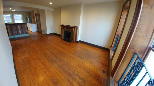 Foto del edificio - 237 N Sycamore St