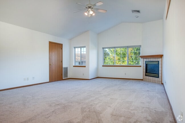 3BR, 2BA - 1890SF - Harper Court Townhomes