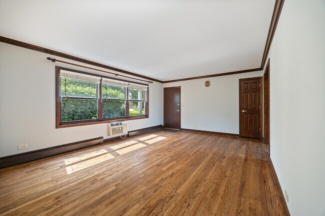 Foto del edificio - 1702 E Northwest Hwy