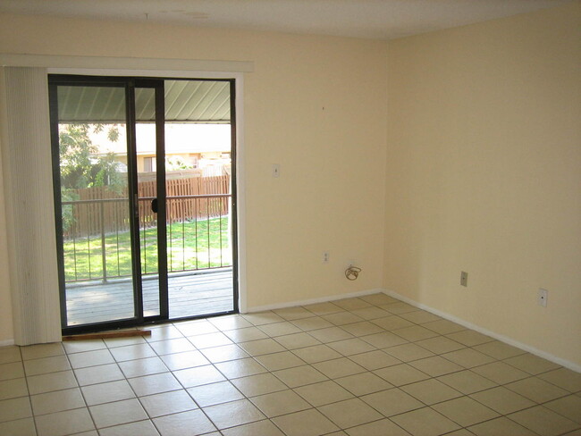 Foto del edificio - 1/1 Condo in Altamonte Springs with water ...