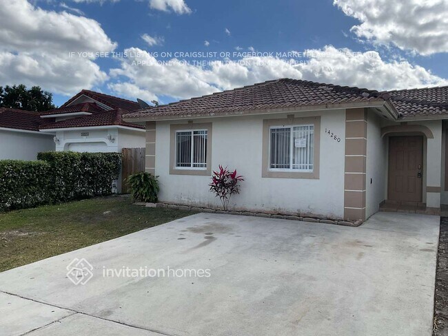 Foto del edificio - 14280 SW 177th Terrace