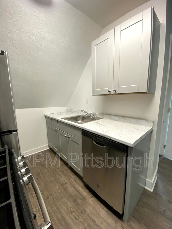 Foto del edificio - 123 Homestead St